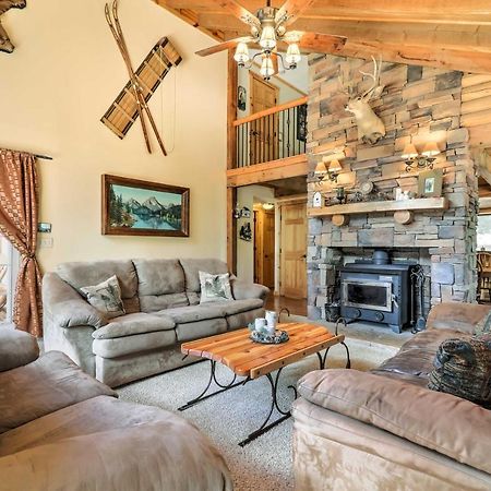 Cozy Utah Cabin With Deck And Fire Pit! Duck Creek Village Exterior photo