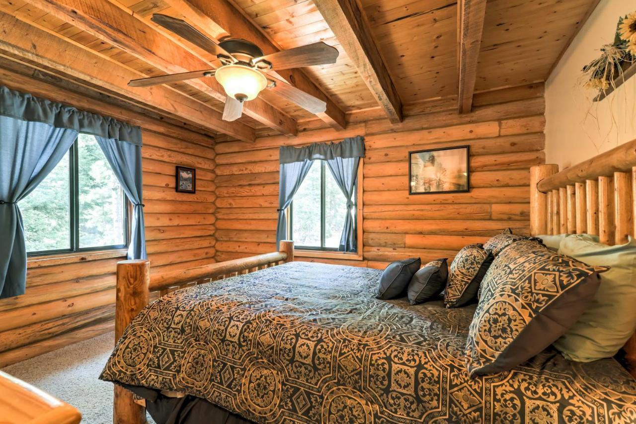 Cozy Utah Cabin With Deck And Fire Pit! Duck Creek Village Exterior photo
